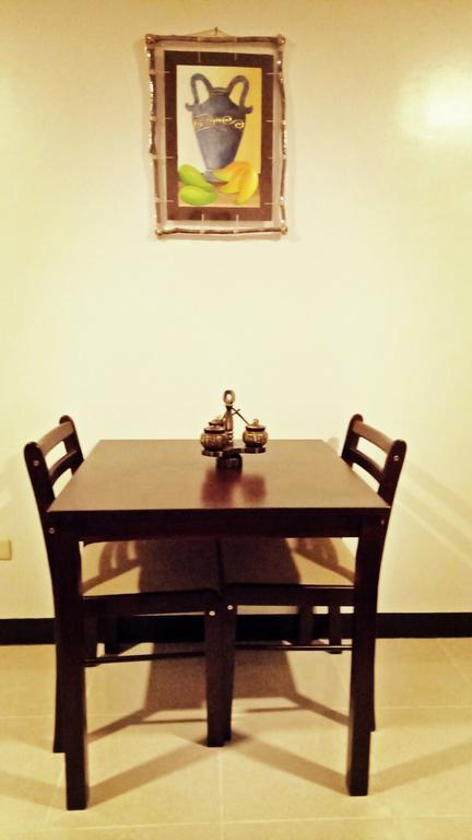 Darvy Suite Muntinlupa City Esterno foto